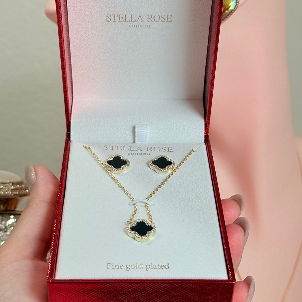 ⚜️ Stélla Gold and Black Jewelry Set - Picture 4 of 6